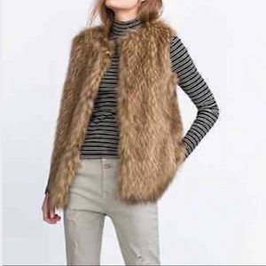 Trafaluc Faux Fur Vest